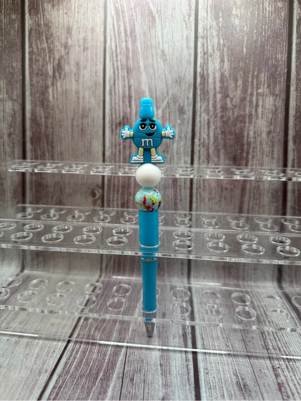 M&M beaded pen